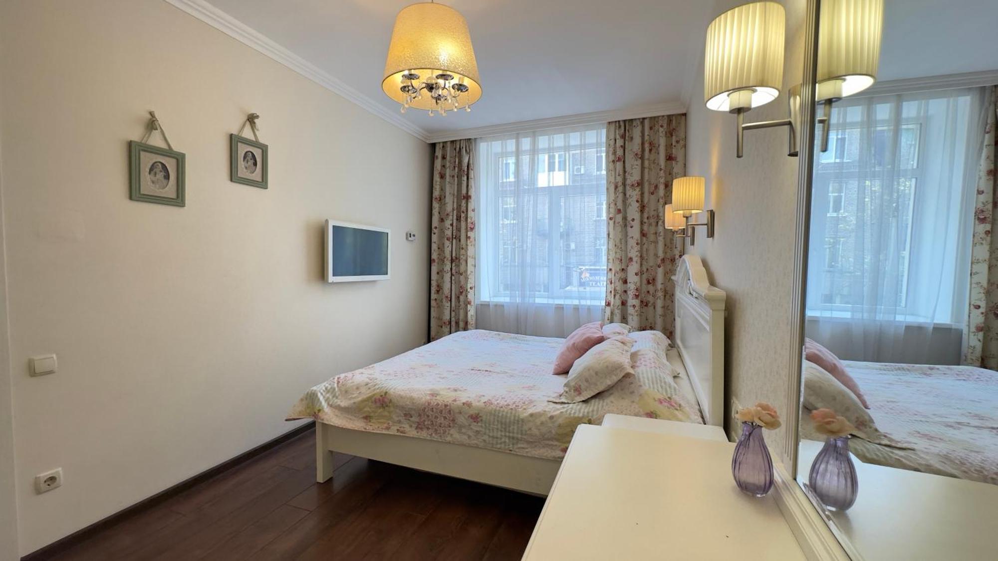 Apartment In The Centre Of City Dnipro Esterno foto
